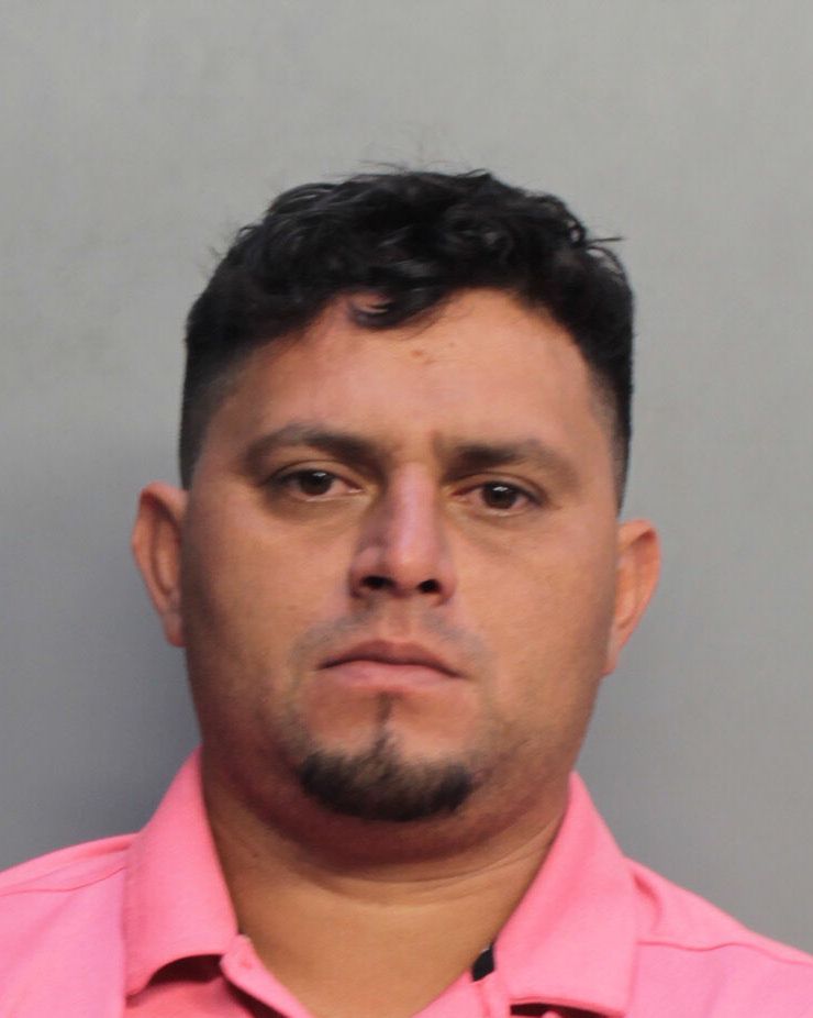 Elmer Ventura-Aquilera Records Elmer Ventura-Aquilera / Elmer Ventura-Aquilera Photos Elmer Ventura-Aquilera