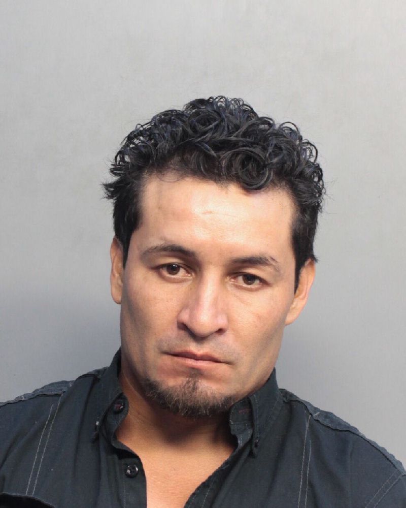 Benjamin Zapata Records Benjamin Zapata / Benjamin Zapata Photos Benjamin Zapata