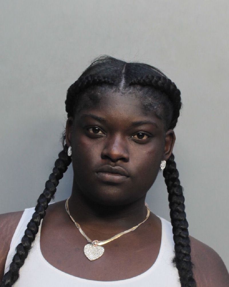 Essence Johnson Records Essence Johnson / Essence Johnson Photos Essence Johnson