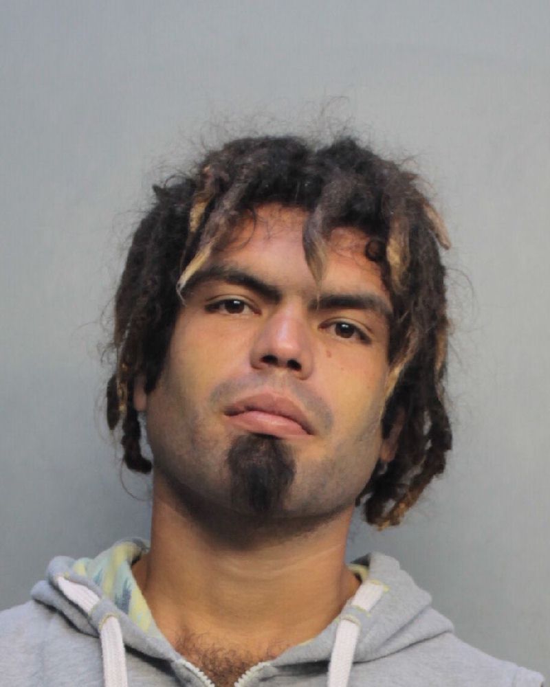 Kelvis Maiguel Records Kelvis Maiguel / Kelvis Maiguel Photos Kelvis Maiguel