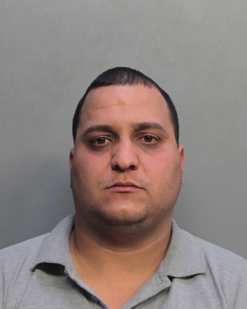 Luis Cue Records Luis Cue / Luis Cue Photos Luis Cue