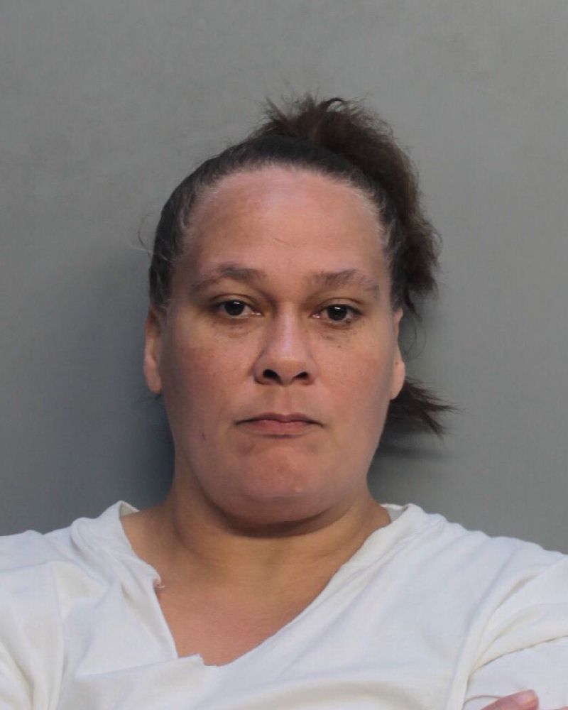 Jena Overmyer Records Jena Overmyer / Jena Overmyer Photos Jena Overmyer