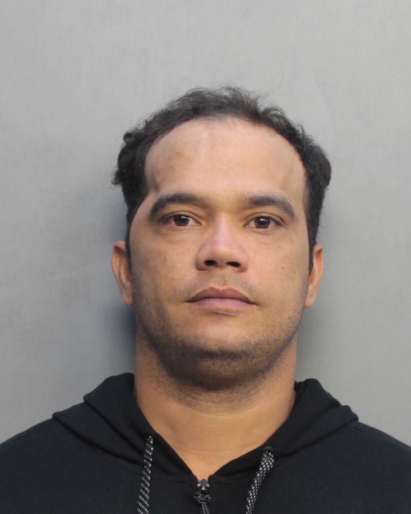 Dayan Sotolongo Records Dayan Sotolongo / Dayan Sotolongo Photos Dayan Sotolongo