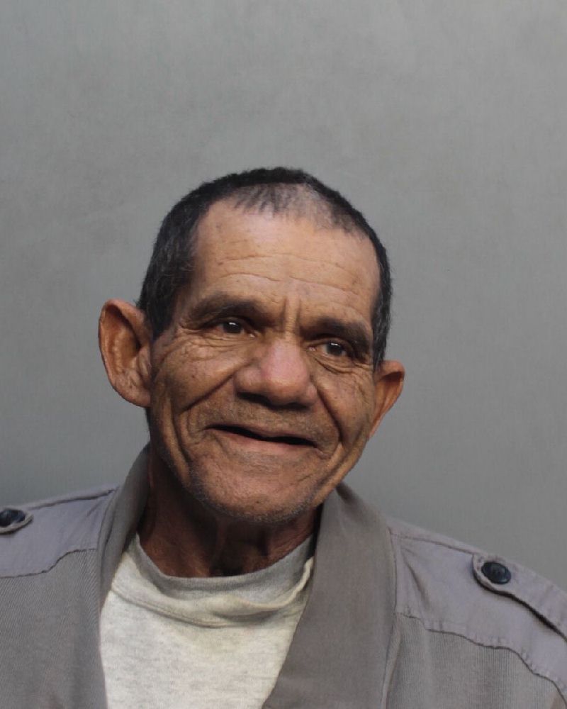 Leandro Moya Records Leandro Moya / Leandro Moya Photos Leandro Moya