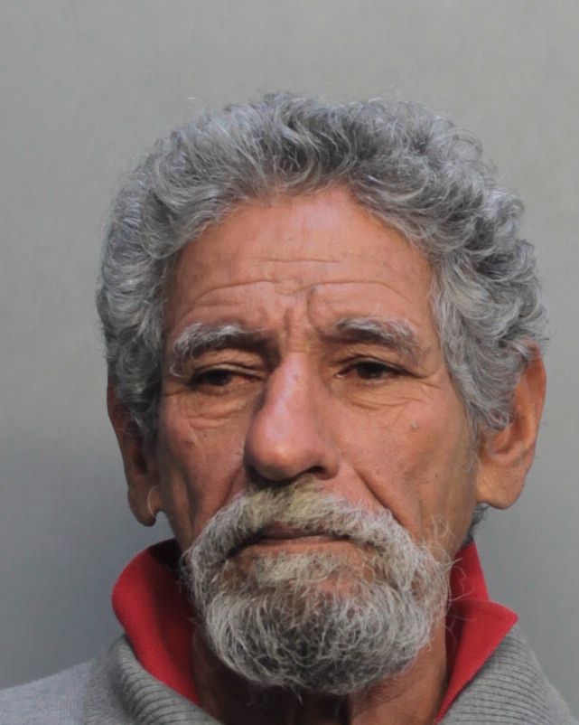 Fidel Gusman Records Fidel Gusman / Fidel Gusman Photos Fidel Gusman