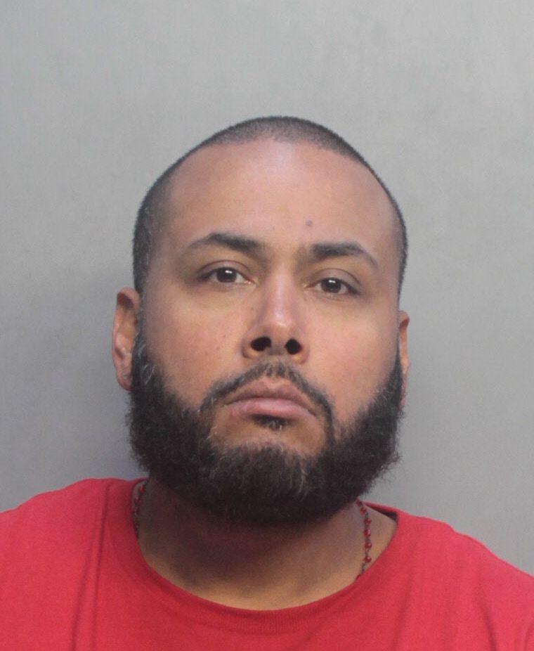 Nelson Negron Info, Photos, Data, and More / Nelson Negron TriCountyBusts / Is Nelson Negron on Social Media Like Facebook, Instagram abd Twitter?
