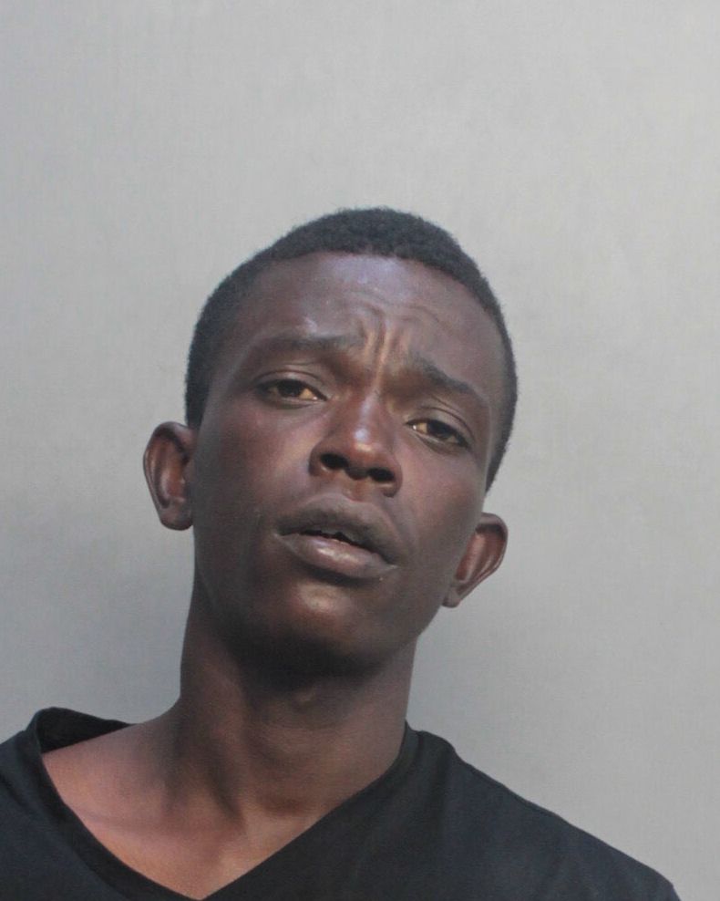 Michael Cedieu Records Michael Cedieu / Michael Cedieu Photos Michael Cedieu