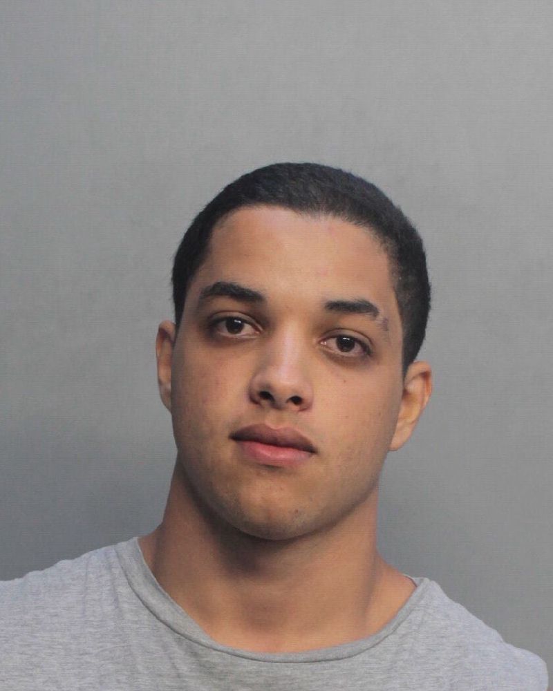 Thiago Carnevale Records Thiago Carnevale / Thiago Carnevale Photos Thiago Carnevale