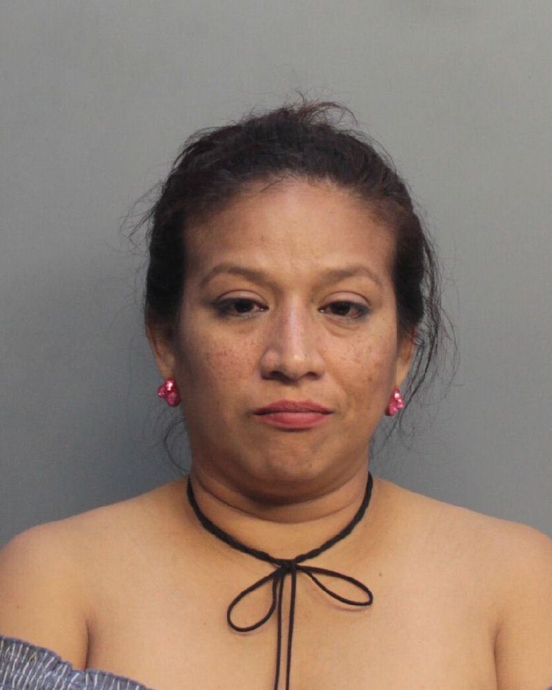Elena Macias Info, Photos, Data, and More / Elena Macias TriCountyBusts / Is Elena Macias on Social Media Like Facebook, Instagram abd Twitter?