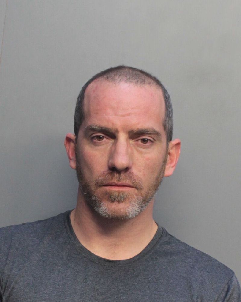 Nicolas Bervoets Records Nicolas Bervoets / Nicolas Bervoets Photos Nicolas Bervoets