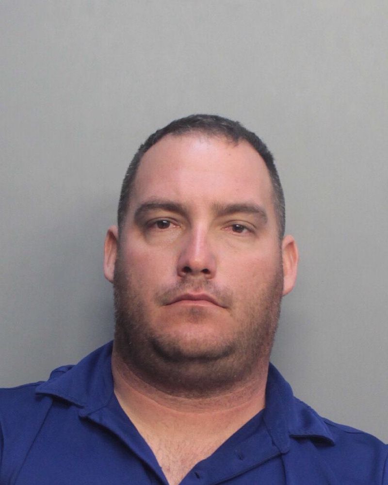 Yasnier Capotevaldes Records Yasnier Capotevaldes / Yasnier Capotevaldes Photos Yasnier Capotevaldes