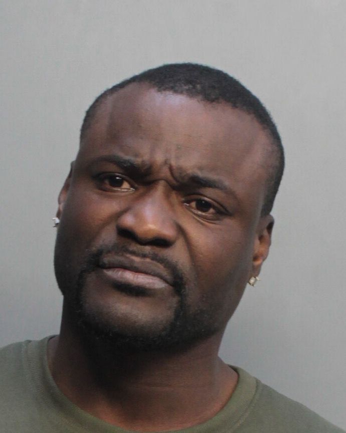 Larry Emeanua Records Larry Emeanua / Larry Emeanua Photos Larry Emeanua