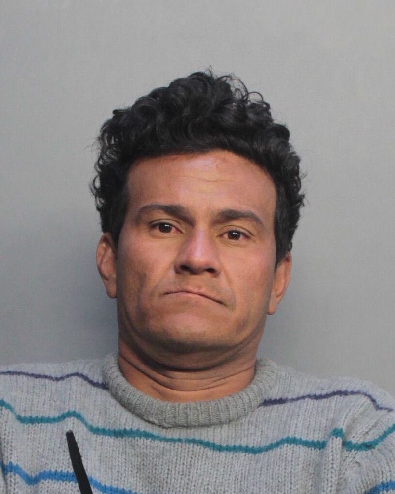 Luis Delgado-Hernandez Records Luis Delgado-Hernandez / Luis Delgado-Hernandez Photos Luis Delgado-Hernandez