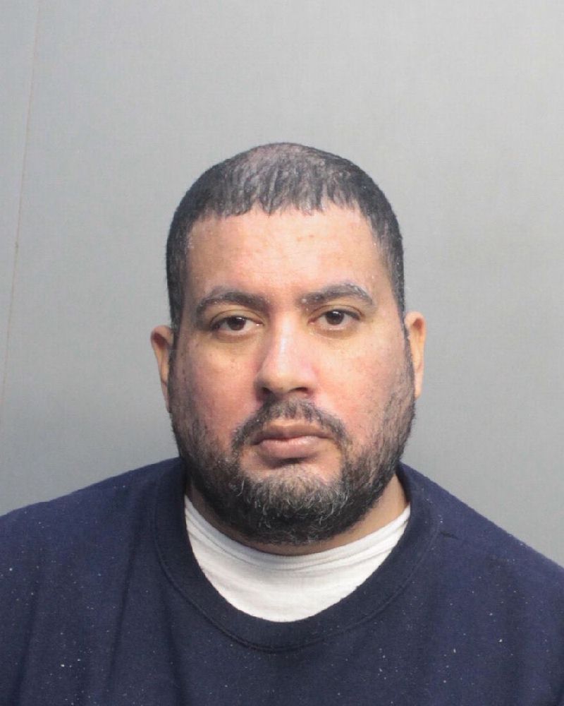 Giovanni Morron Records Giovanni Morron / Giovanni Morron Photos Giovanni Morron