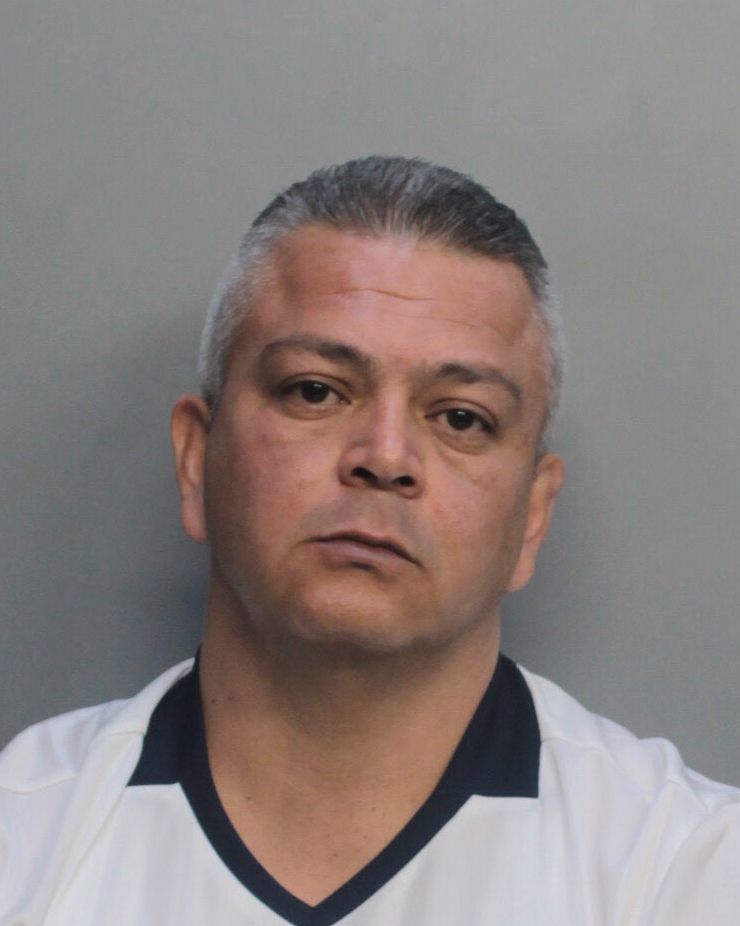 Leon Fernandez Records Leon Fernandez / Leon Fernandez Photos Leon Fernandez