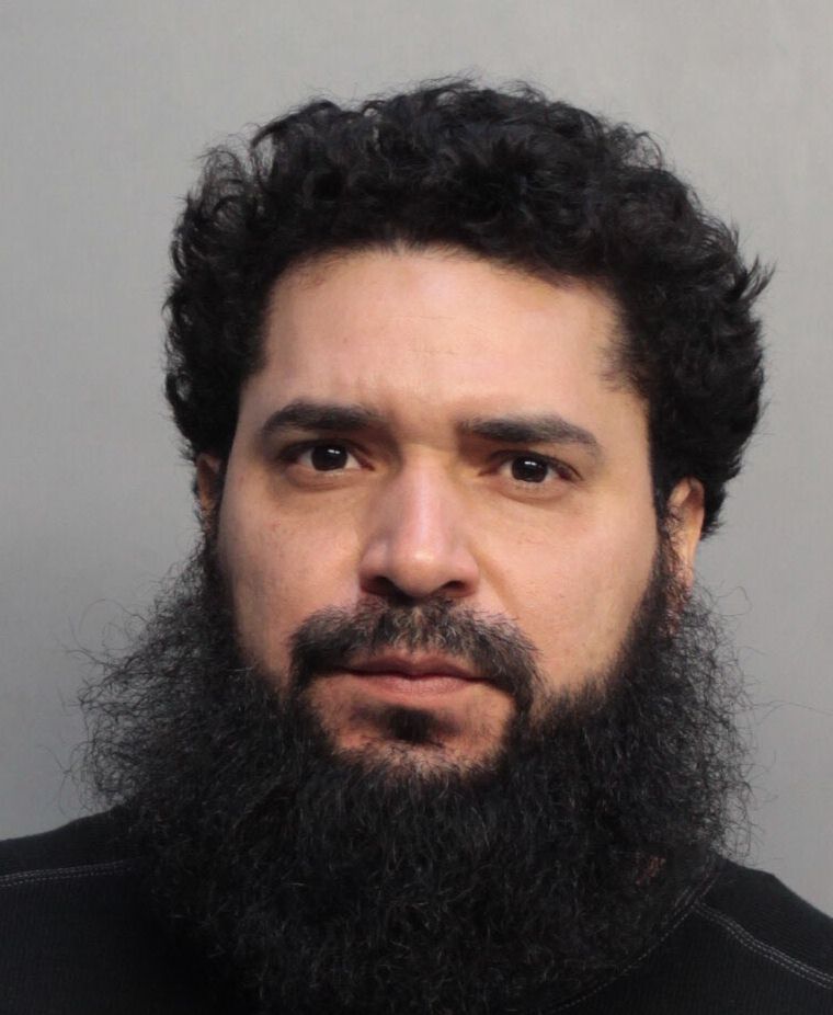 Carlos Perez Info, Photos, Data, and More / Carlos Perez TriCountyBusts / Is Carlos Perez on Social Media Like Facebook, Instagram abd Twitter?