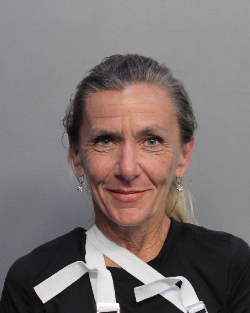 Jennifer Burke Info, Photos, Data, and More / Jennifer Burke TriCountyBusts / Is Jennifer Burke on Social Media Like Facebook, Instagram abd Twitter?
