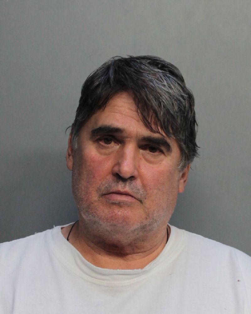 Alfonso Quevedo Records Alfonso Quevedo / Alfonso Quevedo Photos Alfonso Quevedo