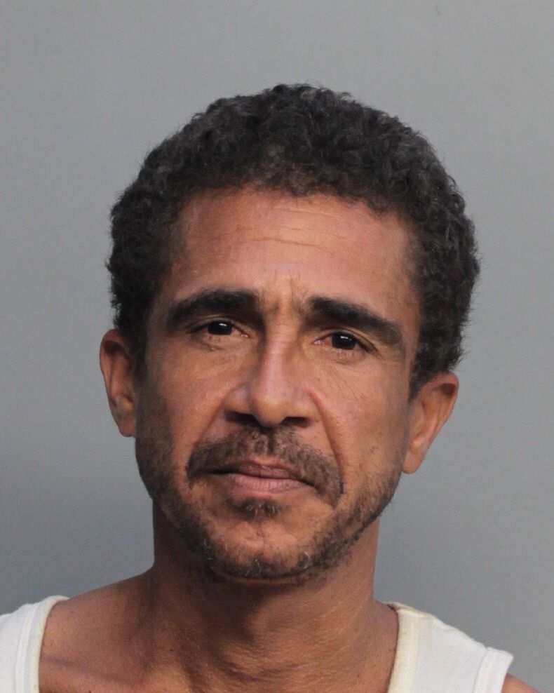 Aurelio Perez Records Aurelio Perez / Aurelio Perez Photos Aurelio Perez