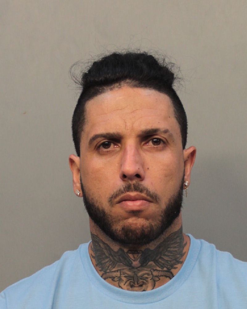 Oscar Gomez Records Oscar Gomez / Oscar Gomez Photos Oscar Gomez