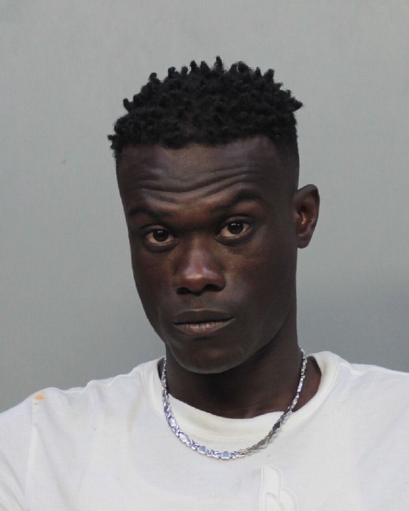 Chanard Robinson Records Chanard Robinson / Chanard Robinson Photos Chanard Robinson