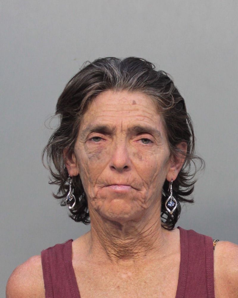 Tina Hale-Francis Info, Photos, Data, and More / Tina Hale-Francis TriCountyBusts / Is Tina Hale-Francis on Social Media Like Facebook, Instagram abd Twitter?