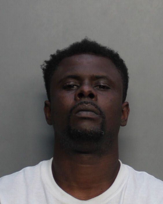 Ladaris Arnold Info, Photos, Data, and More / Ladaris Arnold TriCountyBusts / Is Ladaris Arnold on Social Media Like Facebook, Instagram abd Twitter?