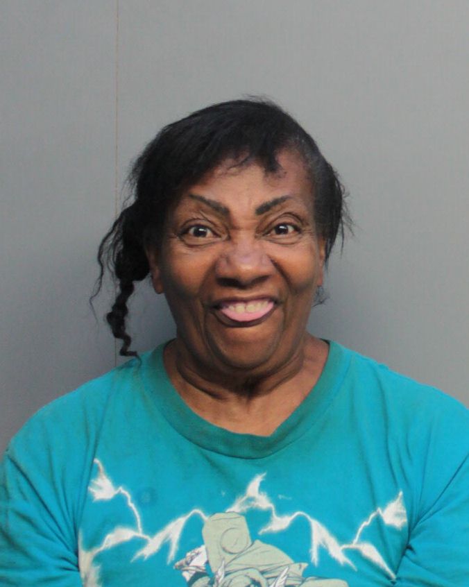 Linda Thomas Info, Photos, Data, and More / Linda Thomas TriCountyBusts / Is Linda Thomas on Social Media Like Facebook, Instagram abd Twitter?