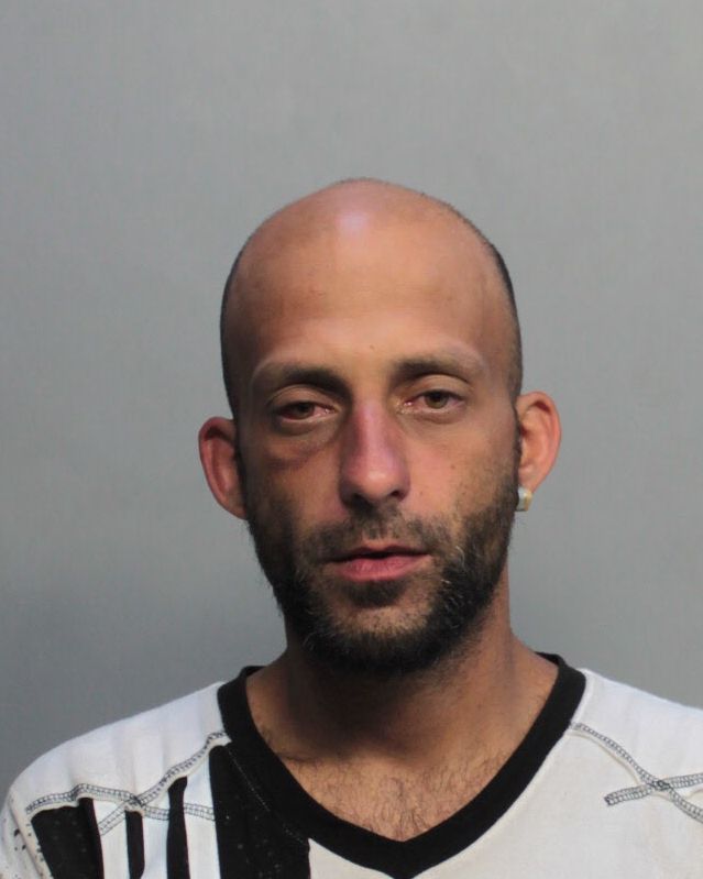 Sergio Vina Info, Photos, Data, and More / Sergio Vina TriCountyBusts / Is Sergio Vina on Social Media Like Facebook, Instagram abd Twitter?