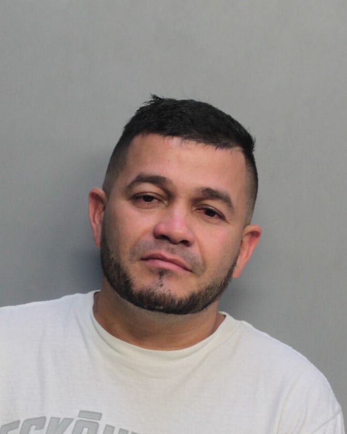 Walter Martinez Info, Photos, Data, and More / Walter Martinez TriCountyBusts / Is Walter Martinez on Social Media Like Facebook, Instagram abd Twitter?