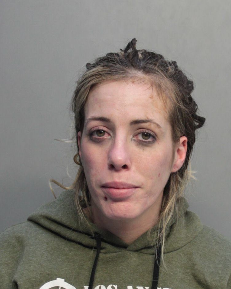 Elizabeth Goggins Info, Photos, Data, and More / Elizabeth Goggins TriCountyBusts / Is Elizabeth Goggins on Social Media Like Facebook, Instagram abd Twitter?