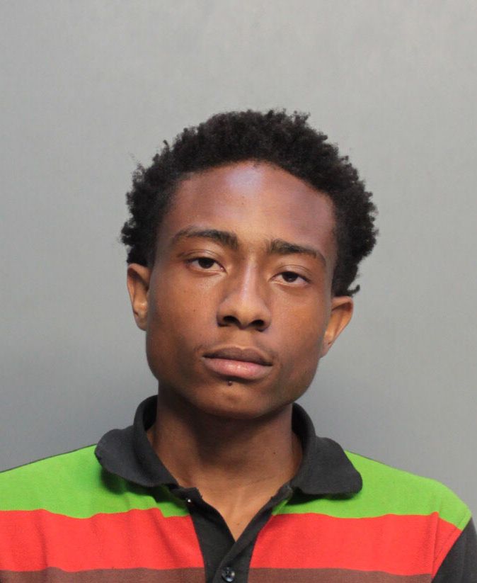 Kareen Latson Records Kareen Latson / Kareen Latson Photos Kareen Latson