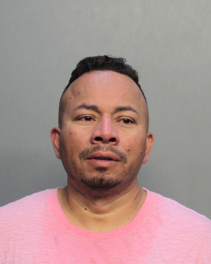 Cesar Cardona Records Cesar Cardona / Cesar Cardona Photos Cesar Cardona