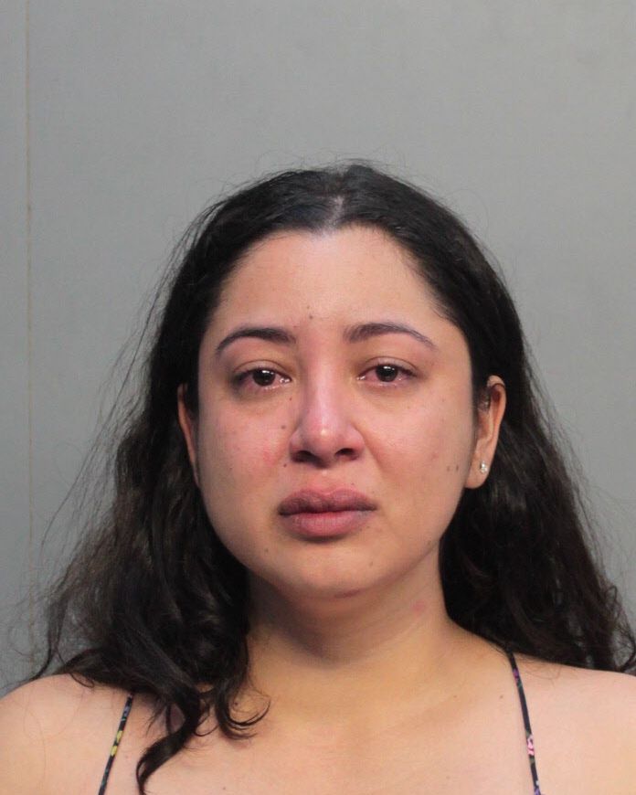 Deniana Castilloalgomeda Info, Photos, Data, and More / Deniana Castilloalgomeda TriCountyBusts / Is Deniana Castilloalgomeda on Social Media Like Facebook, Instagram abd Twitter?