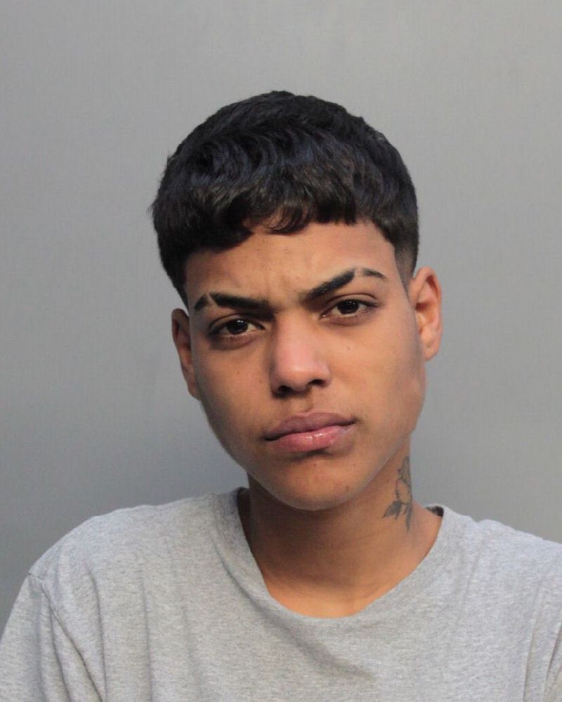 Liliana Betancourtmontejo Records Liliana Betancourtmontejo / Liliana Betancourtmontejo Photos Liliana Betancourtmontejo