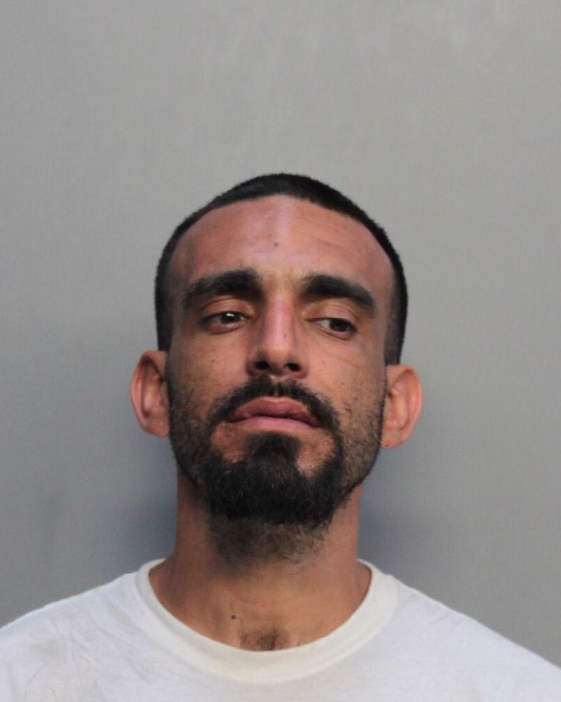 Nelson Izquierdo Records Nelson Izquierdo / Nelson Izquierdo Photos Nelson Izquierdo