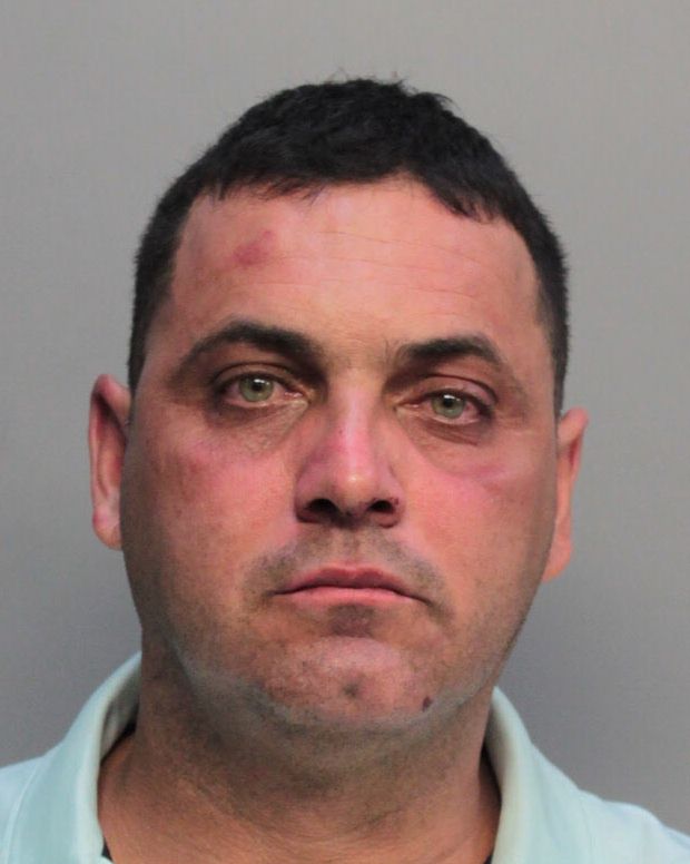 Yanoksi Mola-Fraga Records Yanoksi Mola-Fraga / Yanoksi Mola-Fraga Photos Yanoksi Mola-Fraga