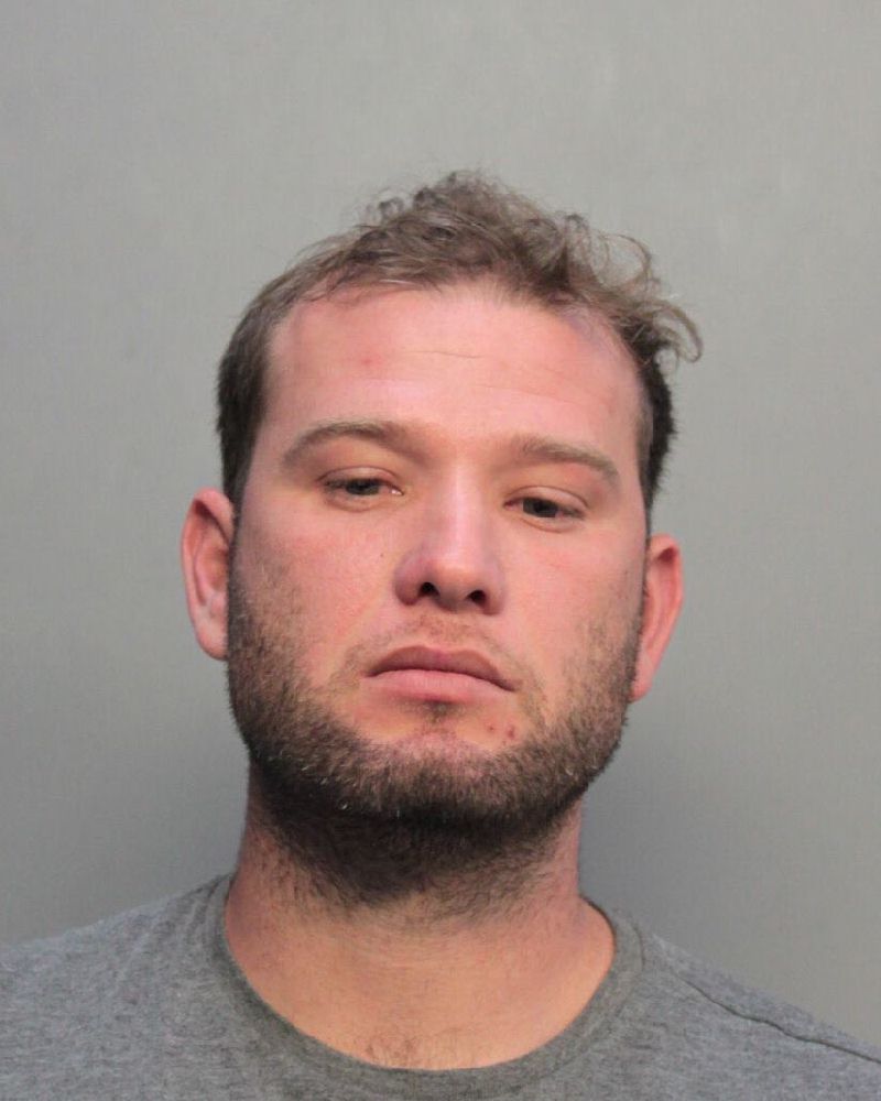 Yoel Carralero Records Yoel Carralero / Yoel Carralero Photos Yoel Carralero