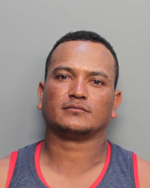 Ceasar Navarro Records Ceasar Navarro / Ceasar Navarro Photos Ceasar Navarro