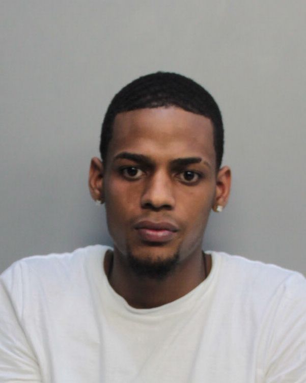 Angel Cuevas-Alonzo Records Angel Cuevas-Alonzo / Angel Cuevas-Alonzo Photos Angel Cuevas-Alonzo