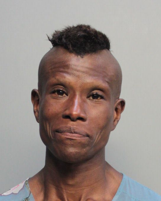 Tiwa Owonibi Records Tiwa Owonibi / Tiwa Owonibi Photos Tiwa Owonibi