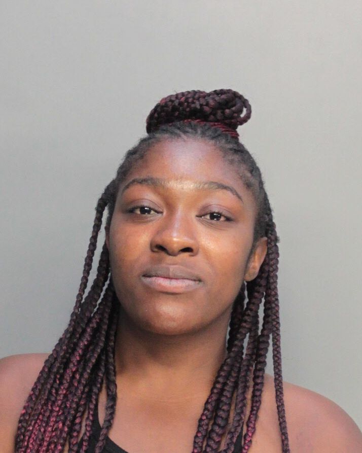 Carisa Holmes Info, Photos, Data, and More / Carisa Holmes TriCountyBusts / Is Carisa Holmes on Social Media Like Facebook, Instagram abd Twitter?
