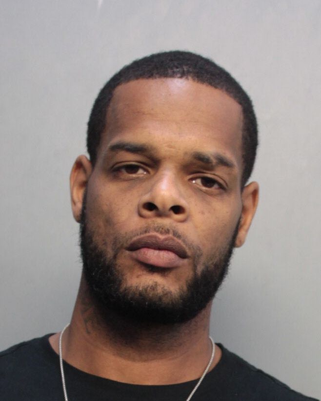 Osviel Triana Info, Photos, Data, and More / Osviel Triana TriCountyBusts / Is Osviel Triana on Social Media Like Facebook, Instagram abd Twitter?