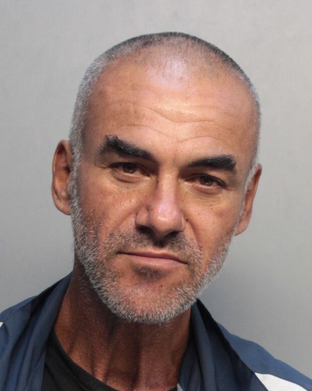 Oscar Perez Info, Photos, Data, and More / Oscar Perez TriCountyBusts / Is Oscar Perez on Social Media Like Facebook, Instagram abd Twitter?