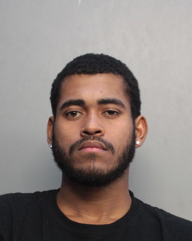 Yalexis Quintana Records Yalexis Quintana / Yalexis Quintana Photos Yalexis Quintana