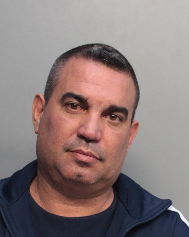 Edel Galindo Records Edel Galindo / Edel Galindo Photos Edel Galindo