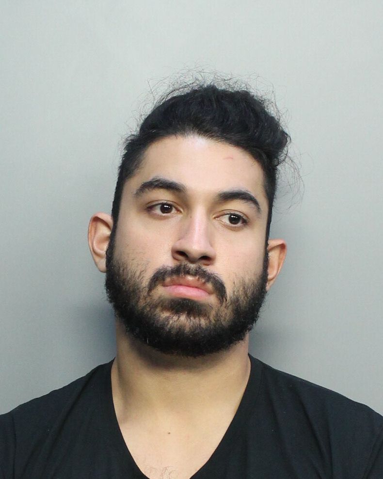 Elvis Guzman Records Elvis Guzman / Elvis Guzman Photos Elvis Guzman