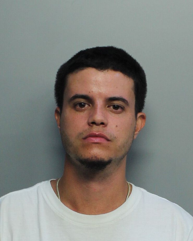 Claudio Leal Records Claudio Leal / Claudio Leal Photos Claudio Leal