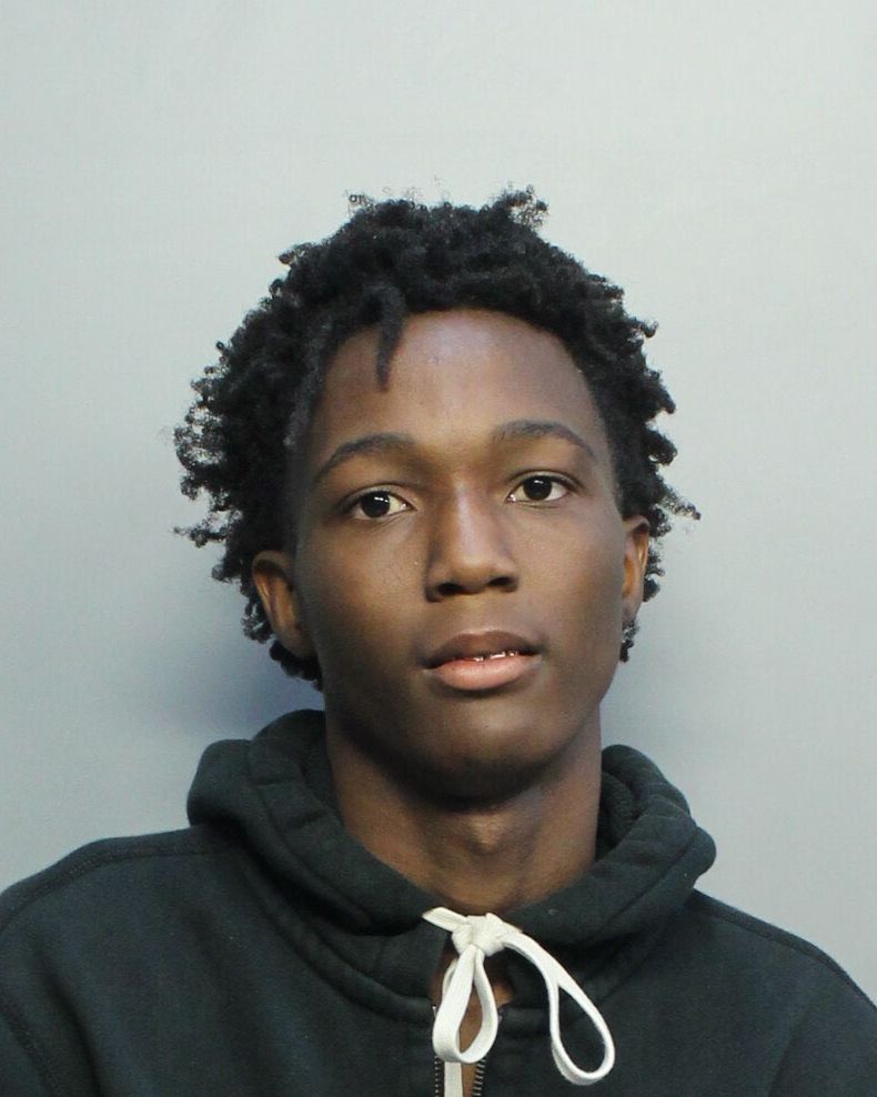 Mikerson Escarment Records Mikerson Escarment / Mikerson Escarment Photos Mikerson Escarment