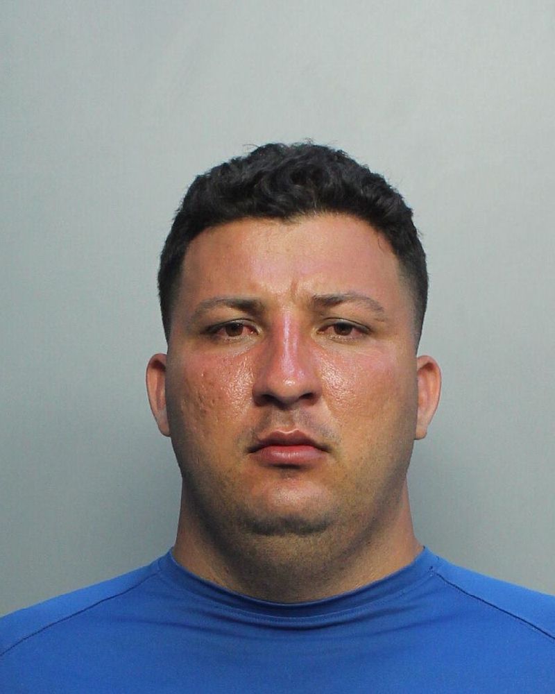 Oscar Calzadilla Records Oscar Calzadilla / Oscar Calzadilla Photos Oscar Calzadilla